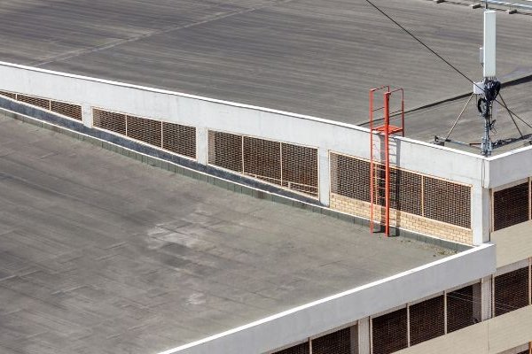 3 Advantages of Commercial Roofing Warranties